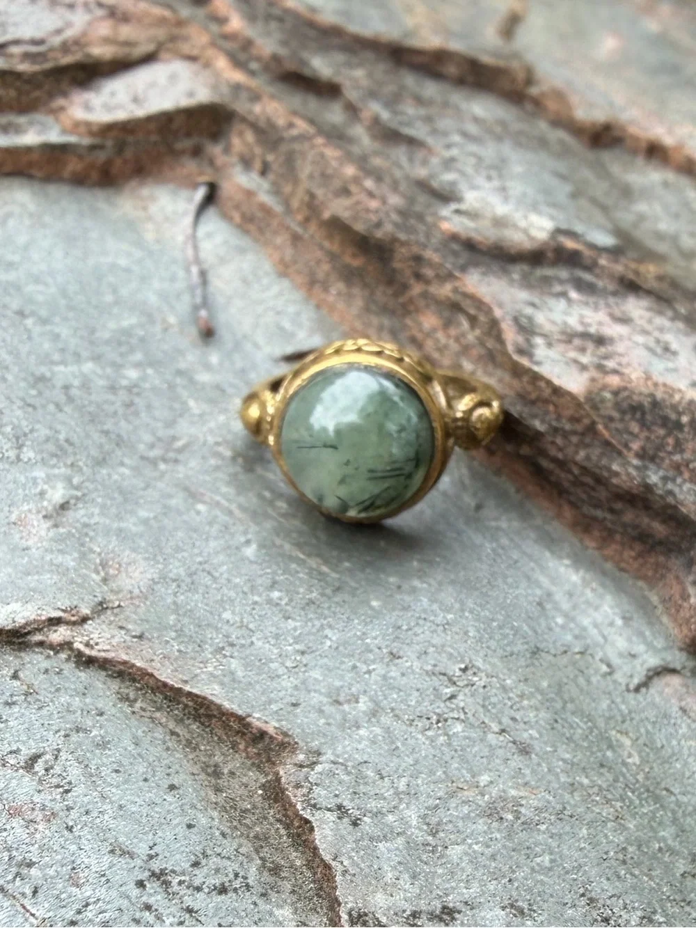 Genuine Gemstone Green Stone Dome Small Gold Pinky Ring 4